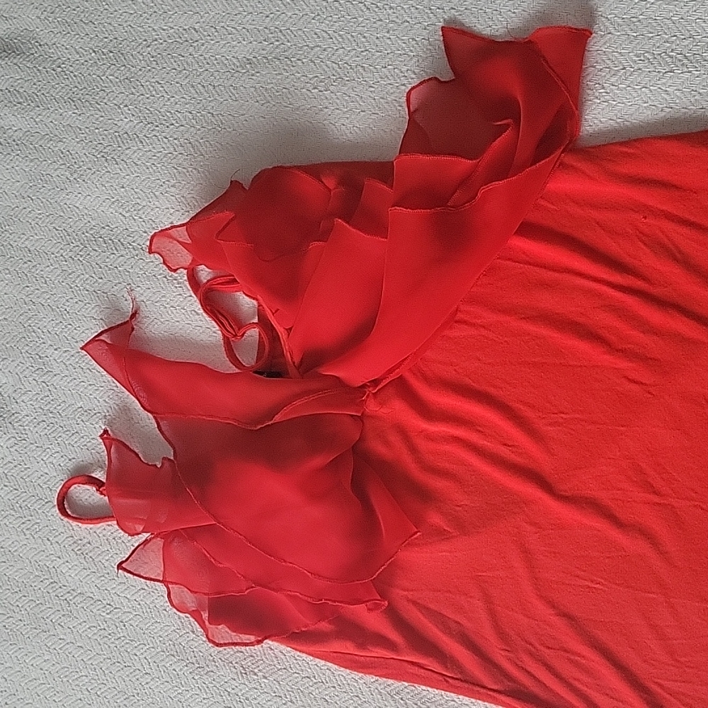 Seduction Ruffled Front Tank Top - Picture 5 of 5